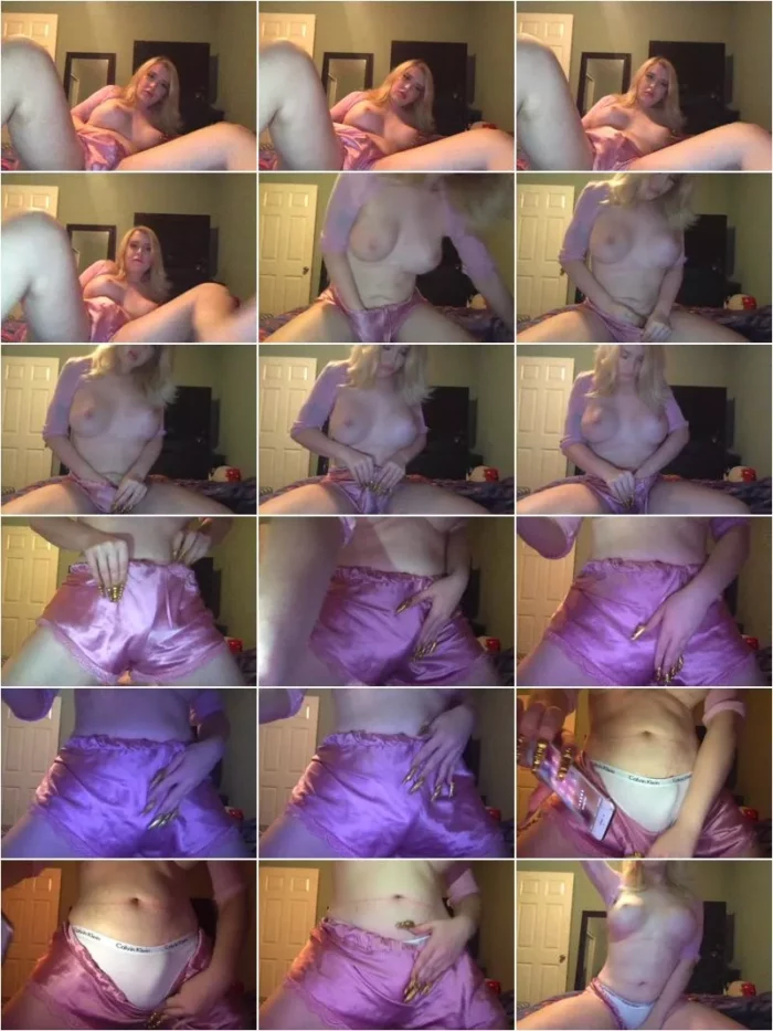 thegraciejane - Gracie Jane plays with her she cock [HD 720p] (Trans)
