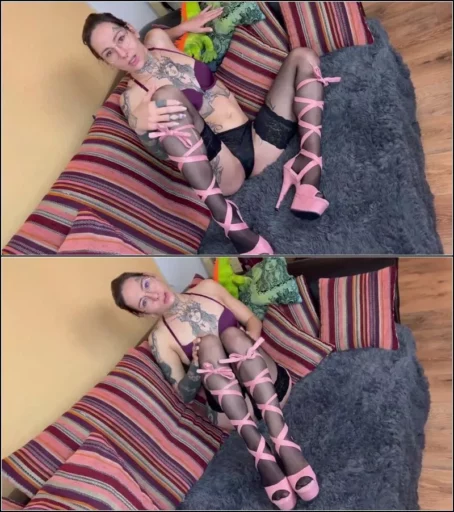 CurlyCate - Adventstuerchen 2 [FullHD 1080p] (MDH)
