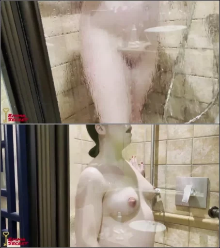 EmmaSecret - Achtung Spanner - Schwangere beim Duschen beobachtet [FullHD 1080p] (MDH)