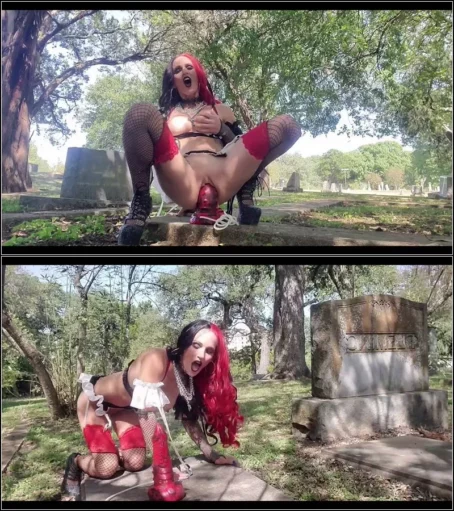 Hope in Public - Harley Quinn Fucks Bad Dragon in Public [FullHD 1080p] (Dildo)