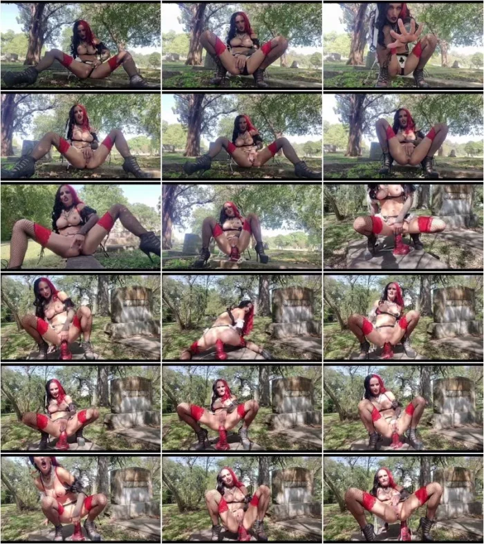 Hope in Public - Harley Quinn Fucks Bad Dragon in Public  [FullHD 1080p] (Dildo)