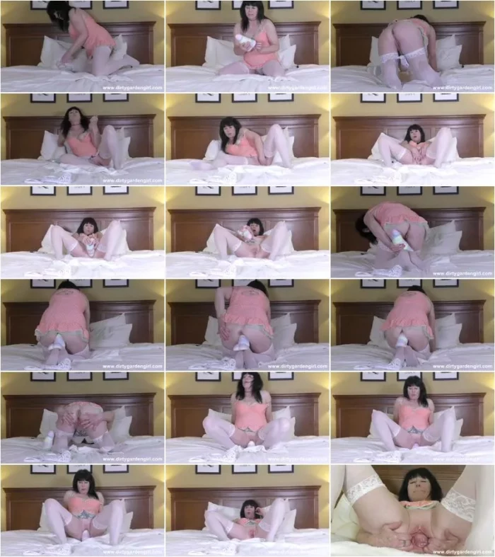 Dirtygardengirl - Dirtygardengirl take in pussy fat candy dildo & cervix prolapse 21.07.2022 [FullHD 1080p] (Dildo)