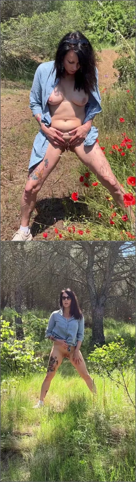 Adeline Lafouine - In The Forest [UltraHD/2K 1920p] (Milf)