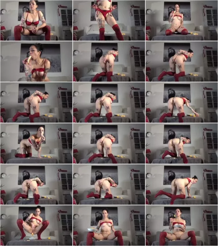 Adeline Lafouine - Kinky Fruit Salad Food Stuffing [FullHD 1080p] (Milf)