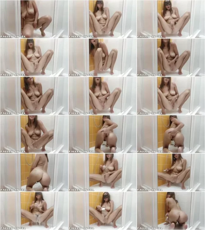 Honey Luna - Squirt In The Shower [FullHD 1080p] (Dildo)