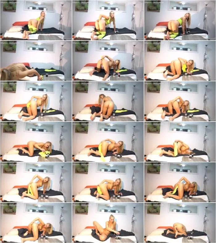Siswet  - 20.12.2021 Stuffing Clothes in my Asshole [FullHD 1080p] (Dildo)