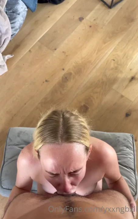 yxxngbxll - Cum Gargling 10.09.2022 [UltraHD/2K 1714p] (Amateur)