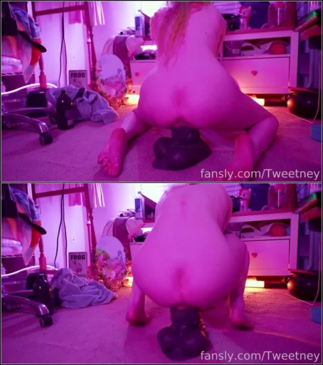 Tweetney - Intense XL Flint ride [UltraHD/4K 2160p] (Dildo)