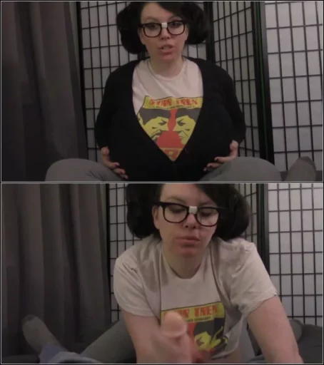 Lovely Lilith - Geeky StepSister Wants Cherry Popped [FullHD 1080p] (Big tits)