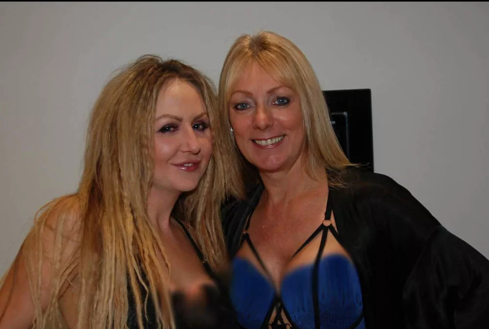 Victoria – Amateur Facials UK 2025-08-10 [HD 720p] (AmateurFacialsUK)