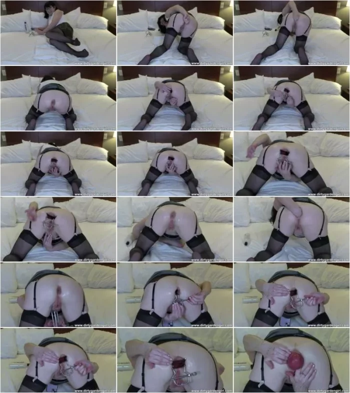 Dirtygardengirl - Anal spreader, fisting & anal prolapse by Dirtygardengirl 05-08-2025 [FullHD 1080p] (Anal Fisting)