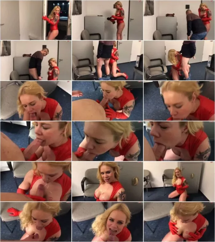 SteffiBlond - EINGEBROCHEN FUCK ich wurde erwischt und bepsst - Geb mir einen Facial als Bestrafung und pss mich an [HD 720p] (MDH)