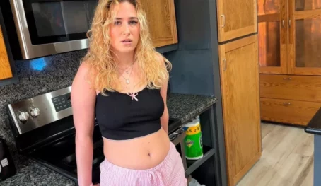 Cassie2Sassy - Cassie2Sassy - Step Sister and Step Brother Learn To Get Along [Full HD 1080p] (Household Fantasy)