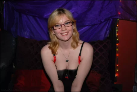 Jessica - Amateur Facials UK 2025-12-28 [HD 820p] (AmateurFacialsUK)