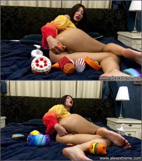 Queen Fisting - When Your ass is a shopping basket Extreme insertions & anal prolapse included 12-09-2025 [FullHD 1080p] (Dildo)