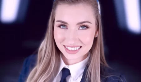 Emma Sirus - Emma Sirus - Emma Sirus is Back at Amateur A11ure For a Hot Swallow Lesson [Full HD 1080p] (AmateurA11ure)