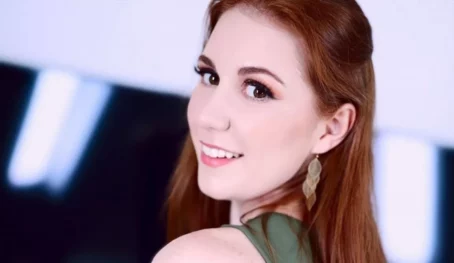 Ellie Murphy - Ellie Murphy - Ellie Murphy Returns To Amateur A11ure To Give A Pov Blowjob, Get Fucked And Swallow More Cum [Full HD 1080p] (AmateurA11ure)
