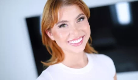 Stella Luxx - Stella Luxx - Amateur A11ure Introduces Stella Luxx, Beautiful Redhead Fashion Model Sucks, Fucks And Swallows [Full HD 1080p] (AmateurA11ure)