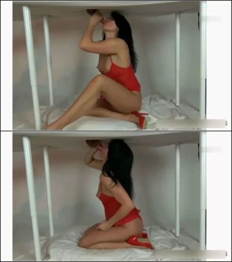 Alexalexandria - Milking-Table-Schlampe holt dir 2 mal die Sack-Sahne raus [FullHD 1080p] (MDH)