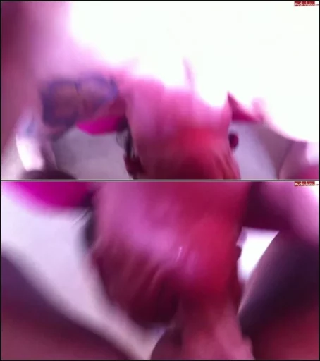 MuskelladyFlexi - Brutal ins Maul gefickt - Deepthroat [HD 720p] (MDH)
