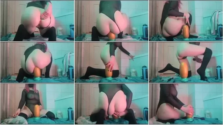 Screenshot 2 from AlexBreeCooper – Training her ASSHOLE with GOLIATH leaves her with huge GAPE 15.05.2023 [HD 720p] (Dildo)