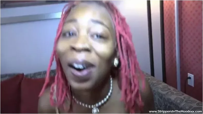 Play video: Head Bandit – Today S.I.T.H.XXX brings you the sexy, passionate, ebony, client Head Bandit to have her 1st experience with a BBC stripper [SD 474p] (Interracial)