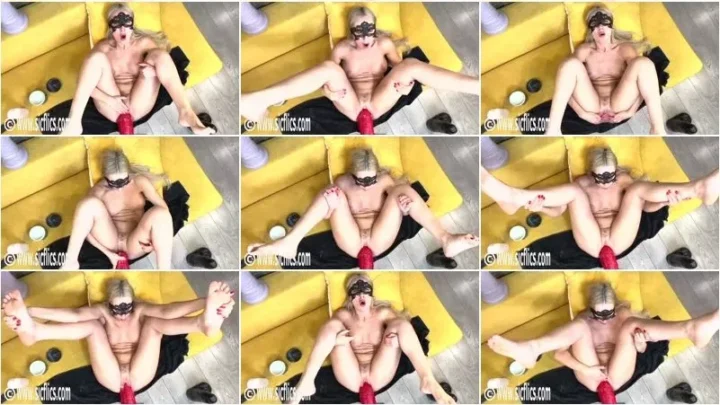 Screenshot 3 from CrazyWifeSlut –  Hot wifes XL cunt ruination (13.08.2023) [FullHD 1080p] (Sicflics)