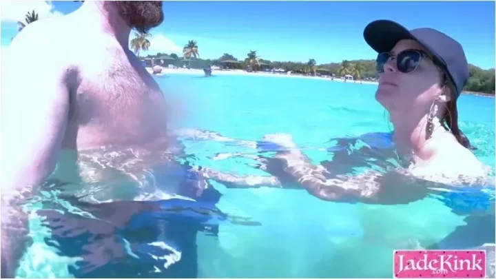 Jade – Public Beach Creampie [FullHD 1080p] (JadeKink)