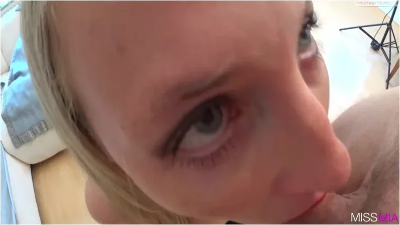 Play video: MISSMIA – Fick meinen Wetlook-Arsch [FullHD 1080p] (MDH)