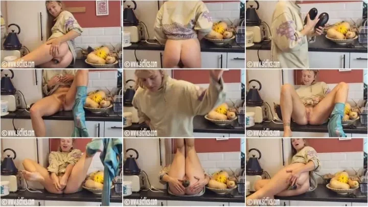 Screenshot 2 from Yoni  – Yoni births an XL eggplant 13.01.2024 [FullHD 1080p] (Sicflics)