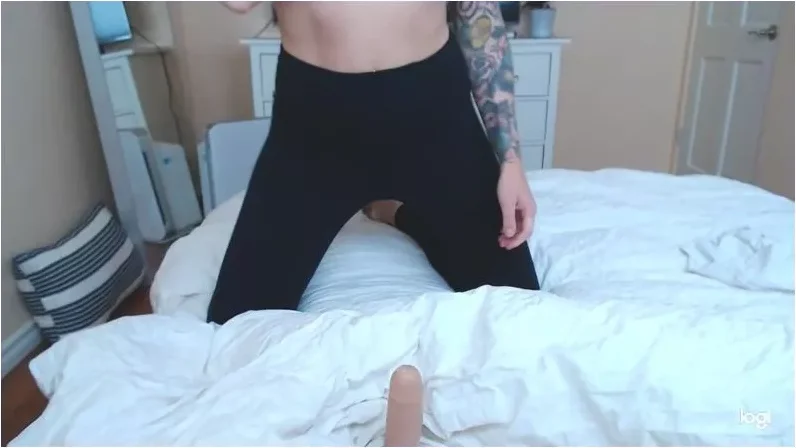 Play video: yogabella  – Moms BF needs you for porn Custom Vid [HD 720p] (Dildo)