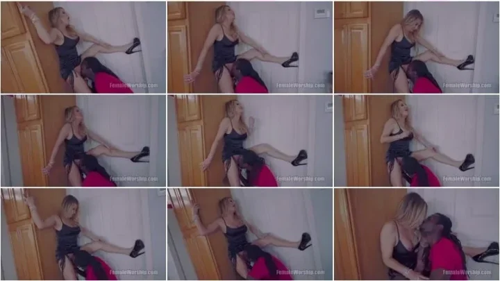 Screenshot 3 from Lexi Stone, Solo Dolo – Female Worship №811 [FullHD 1080p] (Femdom)