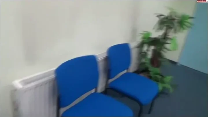 Lena-Loch – UNGLAUBLICH – BLASEN im JOBCENTER [FullHD 1080p] (MDH)