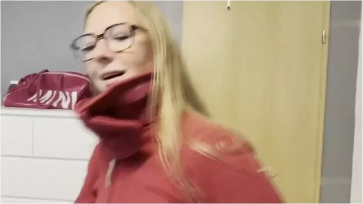 BunnyDiamond – Jennys Freund mit meine Fleecejacken uberrascht [FullHD 1080p] (MDH)