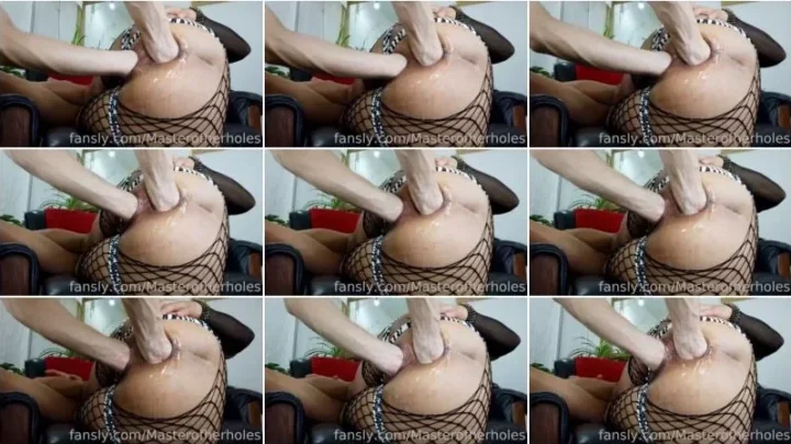 Screenshot 2 from Master of Her Holes – 2024-04-19 – 04-44 [UltraHD/4K 2160p] (Fisting)