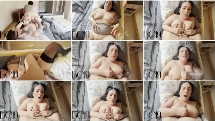 Screenshot 3 from BonnyundClyde19 – Liebespaar hat geilen Sex im Ehebett mit geilem Cumshot [FullHD 1080p] (MDH)
