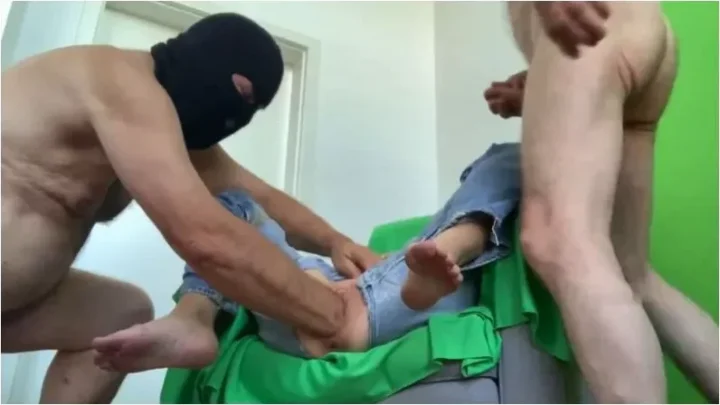 Screenshot 1 from FicklauneHH – Dreier in zerrissener Jeans – Userwunsch [FullHD 1080p] (MDH)
