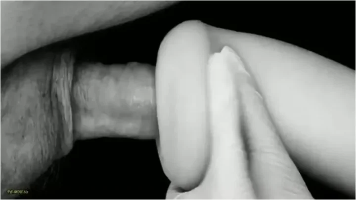 Deutsche_Dominaz – Den Schwanz abgesahnt [FullHD 1080p] (MDH)