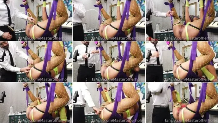 Screenshot 1 from Master of Her Holes – Start Interacting With Your Fans (3) 1 [FullHD 1080p] (Fisting)