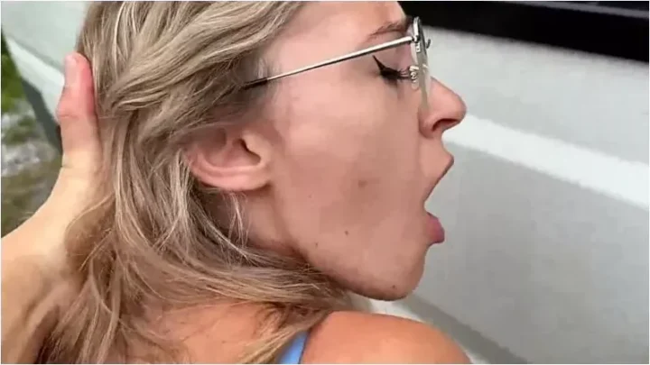 Screenshot 1 from Luckylucy18 – Fussganger ERWISCHT MICH – Hat er mir WIRKLICH ein CREAMPIE verpasst [FullHD 1080p] (MDH)