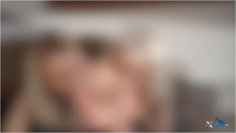 Play video: MalinaRox – Creampie – In und auf die Fotze gespritzt [HD 720p] (MDH)
