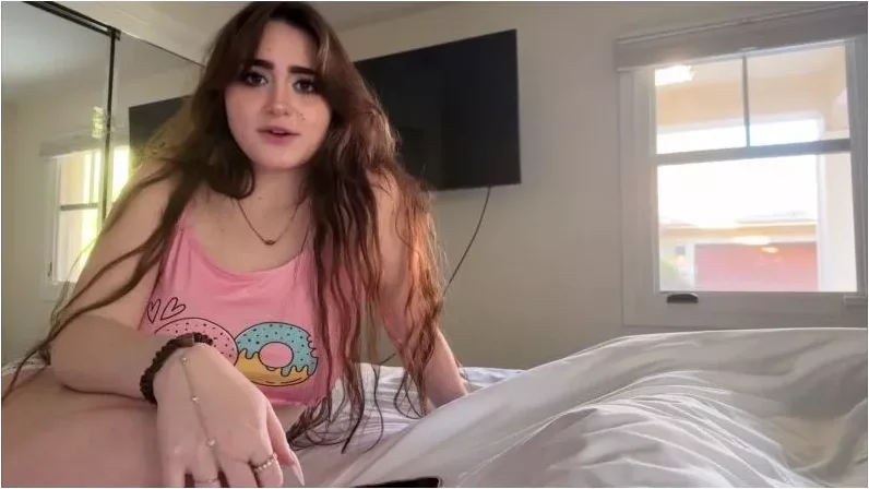Play video: Lilibet Saunders – How to Looksmax (09.03.2026) [FullHD 1080p] (Family Therapy XXX)