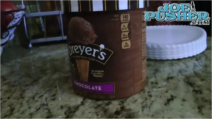 Joe Pusher – Lola Lowkey Ice Cream [HD 720p] (Amateur)