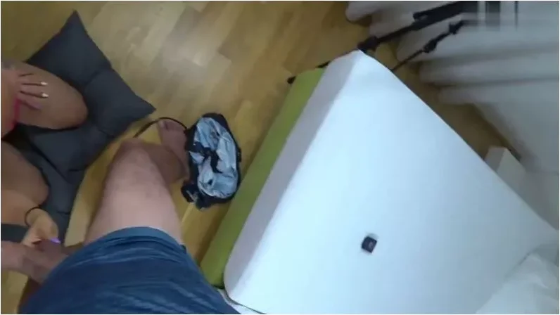 Play video: DanielaCoraHansson – Slowjob von der Blowjob-Queen mit CIM in POV [FullHD 1080p] (MDH)