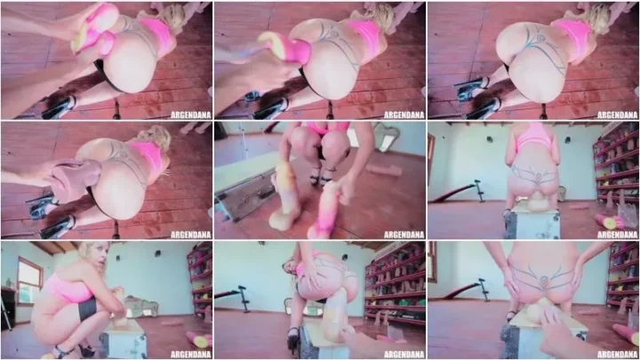 Screenshot 3 from ArgenDana – SERIOUSLY BIG TOYS IN MY ASS 02.03.2023 [UltraHD/4K 2160p] (Dildo)