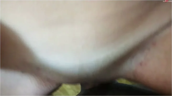 Screenshot 1 from LiaLion – OMG!! Vom Stiefdaddy in der Kuche uberrascht!!! mit Nylons [FullHD 1080p] (MDH)
