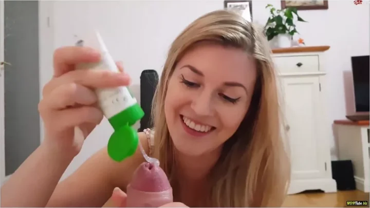 Screenshot 1 from Lovely_Lola – Schwanzmassage bis zur Entsaftung [FullHD 1080p] (MDH)