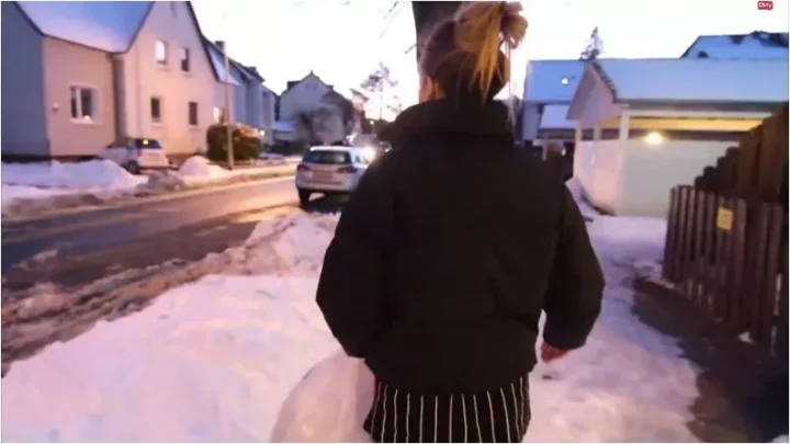 SkinnyBitch99 – Schau dir mein Muell an – Ganz Privat und ungeschoent [FullHD 1080p] (MDH)