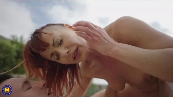 Screenshot 1 from Sper Marie – MILF Sper Marie has vacation sex with the younger masseur / 14-09-2022   [FullHD 1080p] (Mature)